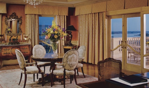 The Ritz-Carlton New Orleans - Photo #10