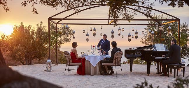 Belmond La Residencia romantic dining