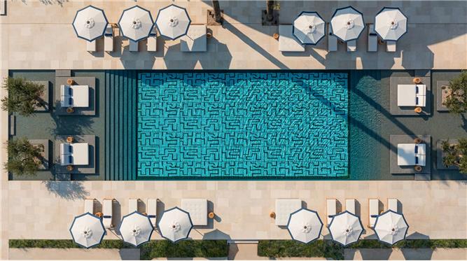 Tucked away on the glamorous Athenian Riviera