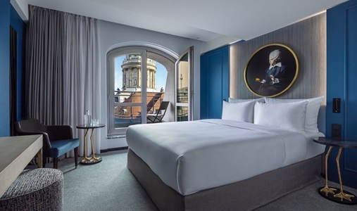 Hotel Luc, Autograph Collection - Luc Queen Room - Book on ClassicTravel.com