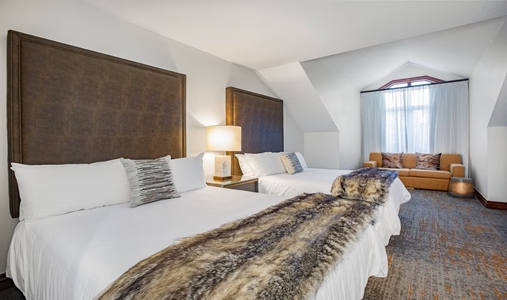 Beaver Creek Lodge Autograph Collection - Queen Queen Suite - Book on ClassicTravel.com
