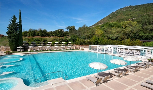 Grotta Giusti Thermal Spa Resort Tuscany Autograph Collection - Thermal Pool Relaxation Area - Book on ClassicTravel