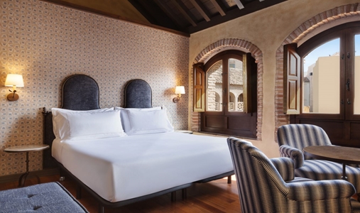 Hotel Palacio De Santa Paula Autograph Collection - Premium Deluxe King Room - Book on ClassicTravel.com