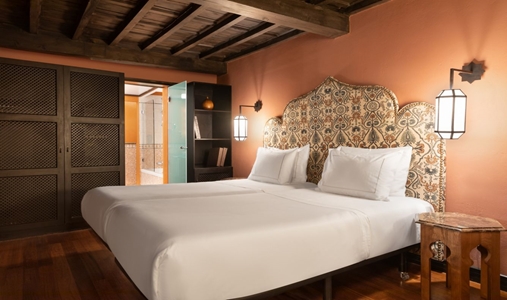 Hotel Palacio De Santa Paula Autograph Collection - Premium Deluxe Twin Room - Book on ClassicTravel.com