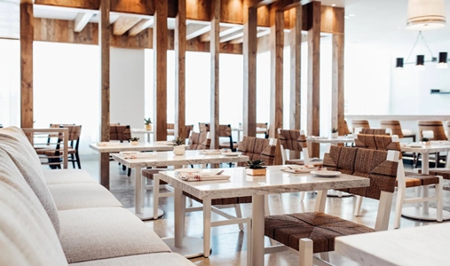 Cadillac Hotel and Beach Club Autograph Collection - Donna Mare Trattoria - Book on ClassicTravel.com