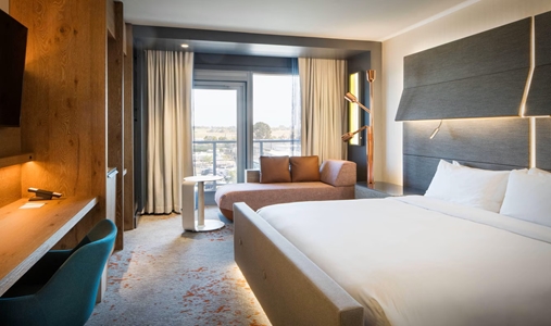Hotel Nia Autograph Collection - King Guest Room - Book on ClassicTravel.com