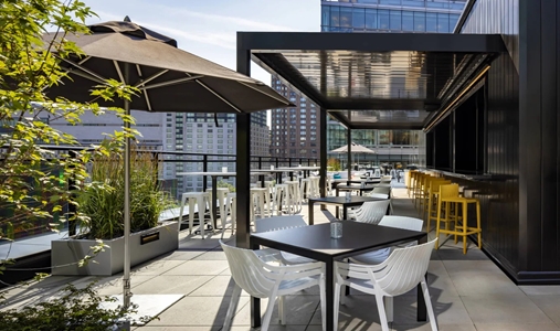 Humaniti Hotel Montreal, Autograph Collection - H3 Terrasse - Book on ClassicTravel.com