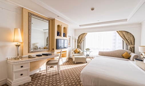 Al Habtoor Grand Resort, Autograph Collection - Guest Room - Book on ClassicTravel.com