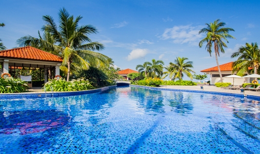 Banyan Tree Sanya - Pool - Book on ClassicTravel.com
