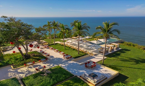 Banyan Tree Cabo Marqués - Courtyard - Book on ClassicTravel.com