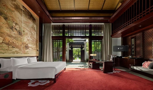 Banyan Tree Hangzhou - Water Villa Bedroom - Book on ClassicTravel.com