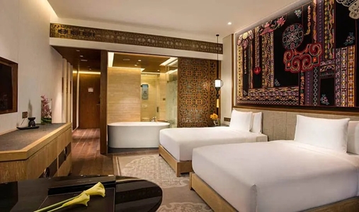 Banyan Tree Jiuzhaigou - Golf Mountain Twin Room - Book on ClassicTravel.com