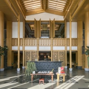 Banyan Tree Huangshan - Lobby - Book on ClassicTravel.com