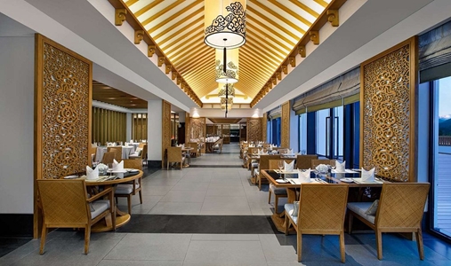 Banyan Tree Huangshan - Ming Yue - Book on ClassicTravel.com