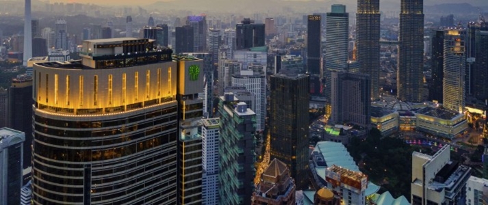 Banyan Tree Kuala Lumpur - Rooftop - Book on ClassicTravel.com