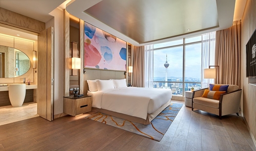 Banyan Tree Kuala Lumpur - Sky Sanctuary Suite - Book on ClassicTravel.com