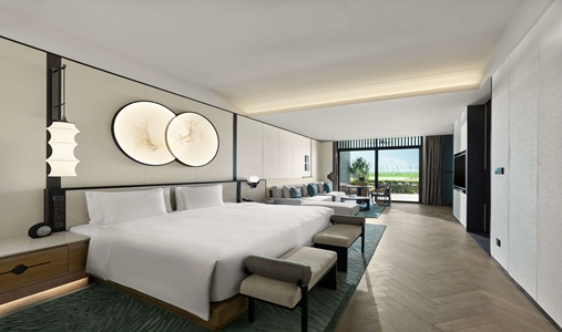 Banyan Tree Yangcheng Lake - Guest Room - Book on ClassicTravel.com