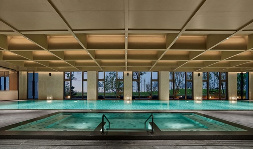 Banyan Tree Yangcheng Lake - Indoor Pool - Book on ClassicTravel.com