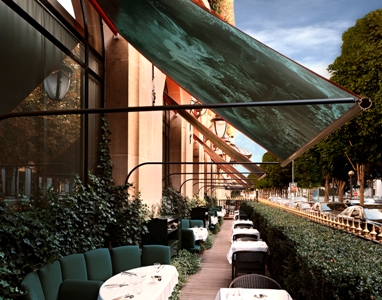 Hotel Plaza Athenee - Photo #17