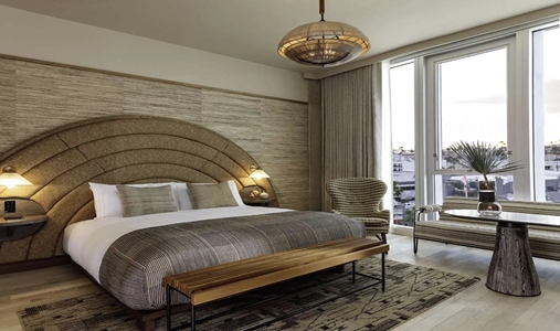 Santa Monica Proper - Deluxe King - Book on ClassicTravel.com
