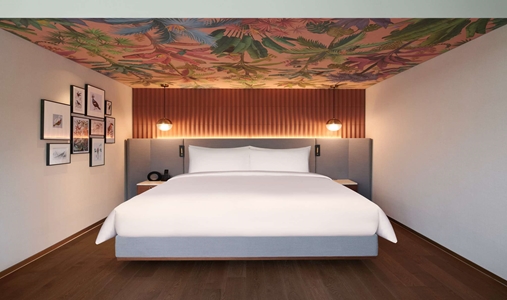 Mondrian Seoul Itaewon - Suite Cabana King - Book on ClassicTravel.com