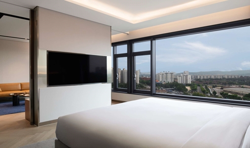 Mondrian Seoul Itaewon - Suite City King - Book on ClassicTravel.com