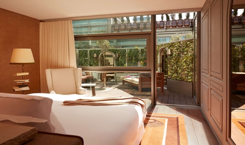 Mondrian Bordeaux Les Carmes - Deluxe Terrace King - Book on ClassicTravel.com