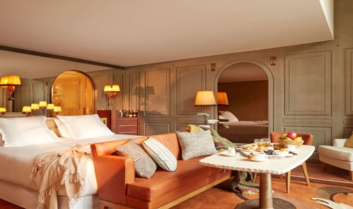 Mondrian Bordeaux Les Carmes - Les Carnes Suite - Book on ClassicTravel.com