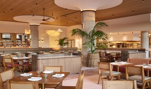 Mondrian Gold Coast - Restaurant - Book on ClassicTravel.com