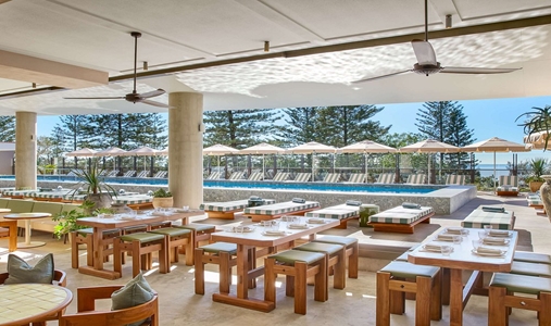 Mondrian Gold Coast - Restaurant Terrace - Book on ClassicTravel.com