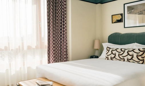The Hoxton, Vienna - Snug - Book on ClassicTravel.com