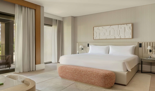 Delano Dubai - Walking Eclipse One Bedroom Suite - Book on ClassicTravel.com