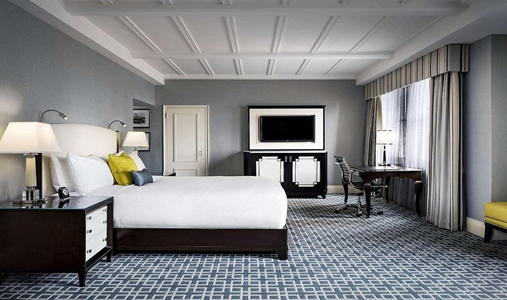 Fairmont Royal York - Suite 2 - Book on ClassicTravel.com