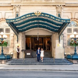 Fairmont Palliser - Entrance - Book on ClassicTravel.com