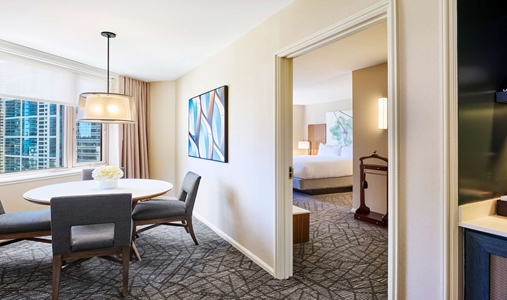 Fairmont Chicago, Millenium Park - 1 Bedroom Suite - Book on ClassicTravel.com