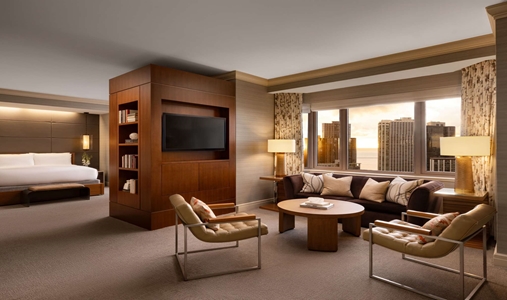 Fairmont Chicago, Millenium Park - Grand 1 Bedroom Suite - Book on ClassicTravel.com