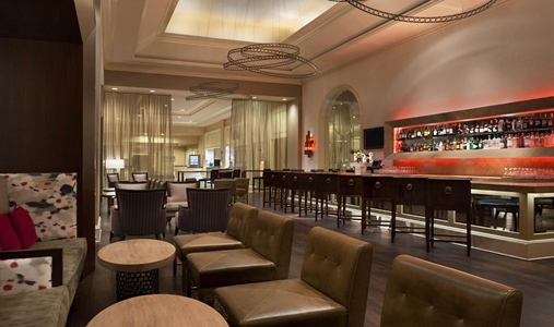 Fairmont Dallas - Bar - Book on ClassicTravel.com