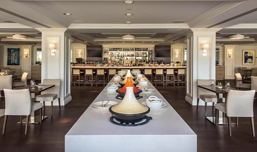 Hamilton Princess & Beach Club - A Fairmont Managed Hotel - Bar - Book on ClassicTravel.com