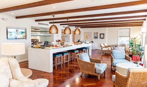 Hamilton Princess & Beach Club - A Fairmont Managed Hotel - Breakfast - Book on ClassicTravel.com