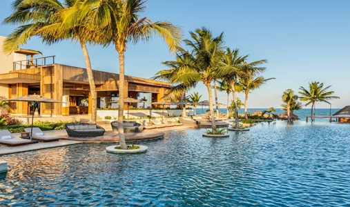 Fairmont Mayakoba - Aqua - Book on ClassicTravel.com