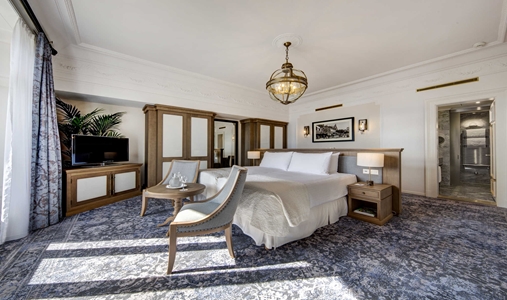 Fairmont Le Montreux Palace - Bellevue 1 Bedroom Suite Lake View - Book on ClassicTravel.com