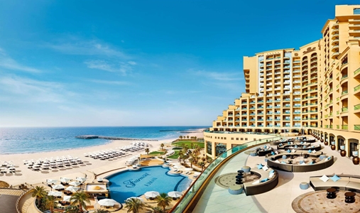 Fairmont Ajman - Pool - Book on ClassicTravel.com