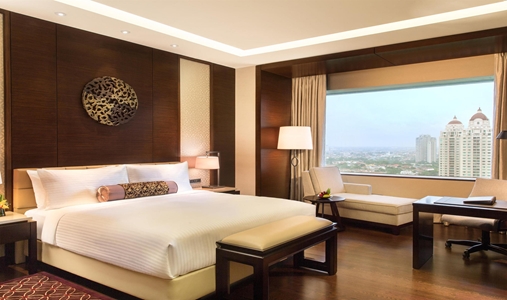 Fairmont Jakarta - Fairmont King - Book on ClassicTravel.com