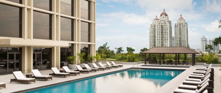Fairmont Jakarta - Pool - Book on ClassicTravel.com