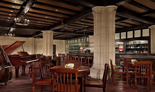 Fairmont Peace Hotel - Bar - Book on ClassicTravel.com