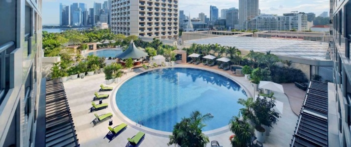 Fairmont Singapore - Pool - Book on ClassicTravel.com