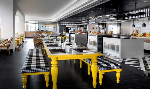 Fairmont Fujairah Beach Resort - Canvas - Book on ClassicTravel.com