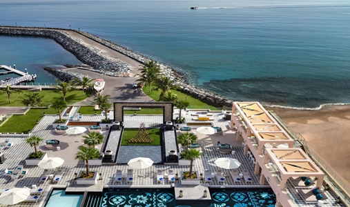 Fairmont Fujairah Beach Resort - Canvas Pool & Bar - Book on ClassicTravel.com