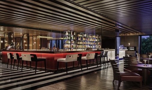 Fairmont Wuhan - 1907 Bar Grill - Book on ClassicTravel.com