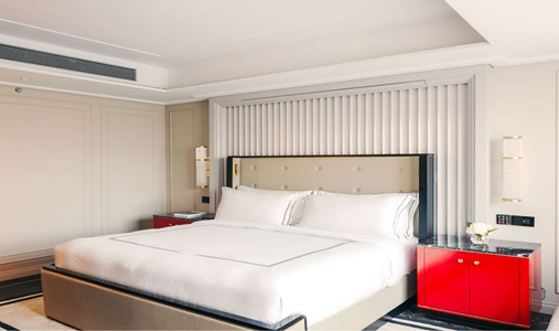 Fairmont Mumbai - Deluxe Suite - Book on ClassicTravel.com